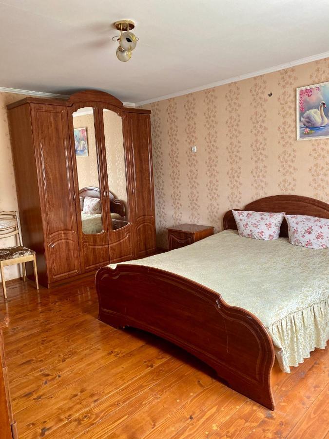 Medova Hata Hotell Verkhnyaya Rozhanka Eksteriør bilde