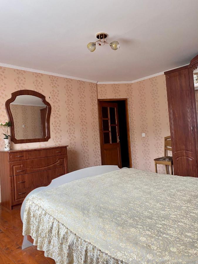 Medova Hata Hotell Verkhnyaya Rozhanka Eksteriør bilde