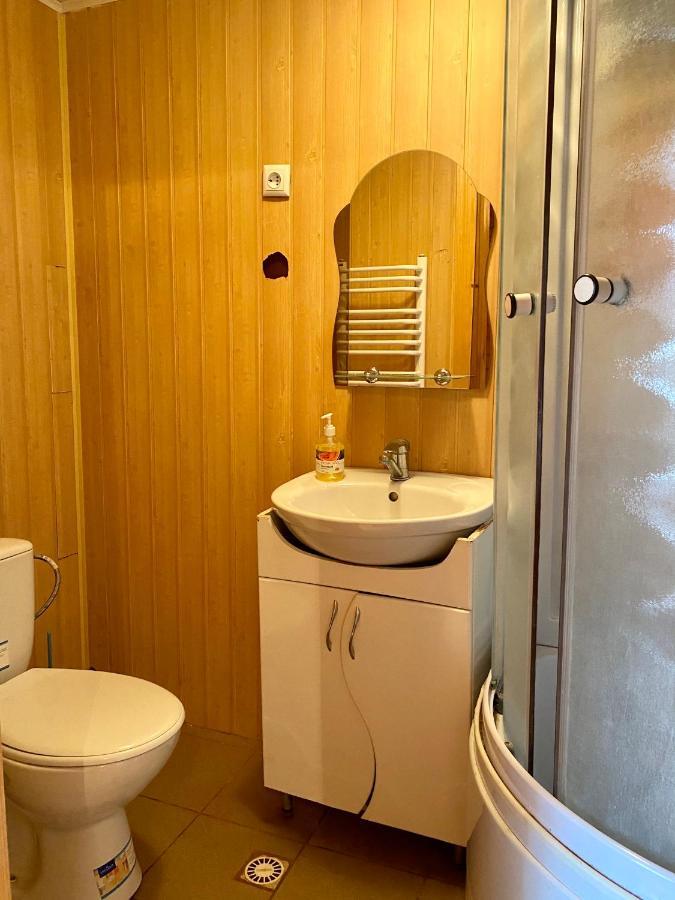 Medova Hata Hotell Verkhnyaya Rozhanka Eksteriør bilde